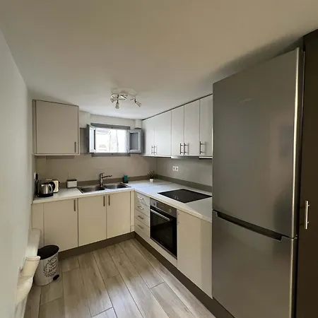 Charming Getaway In The Heart Of Emporio Santorini דירה